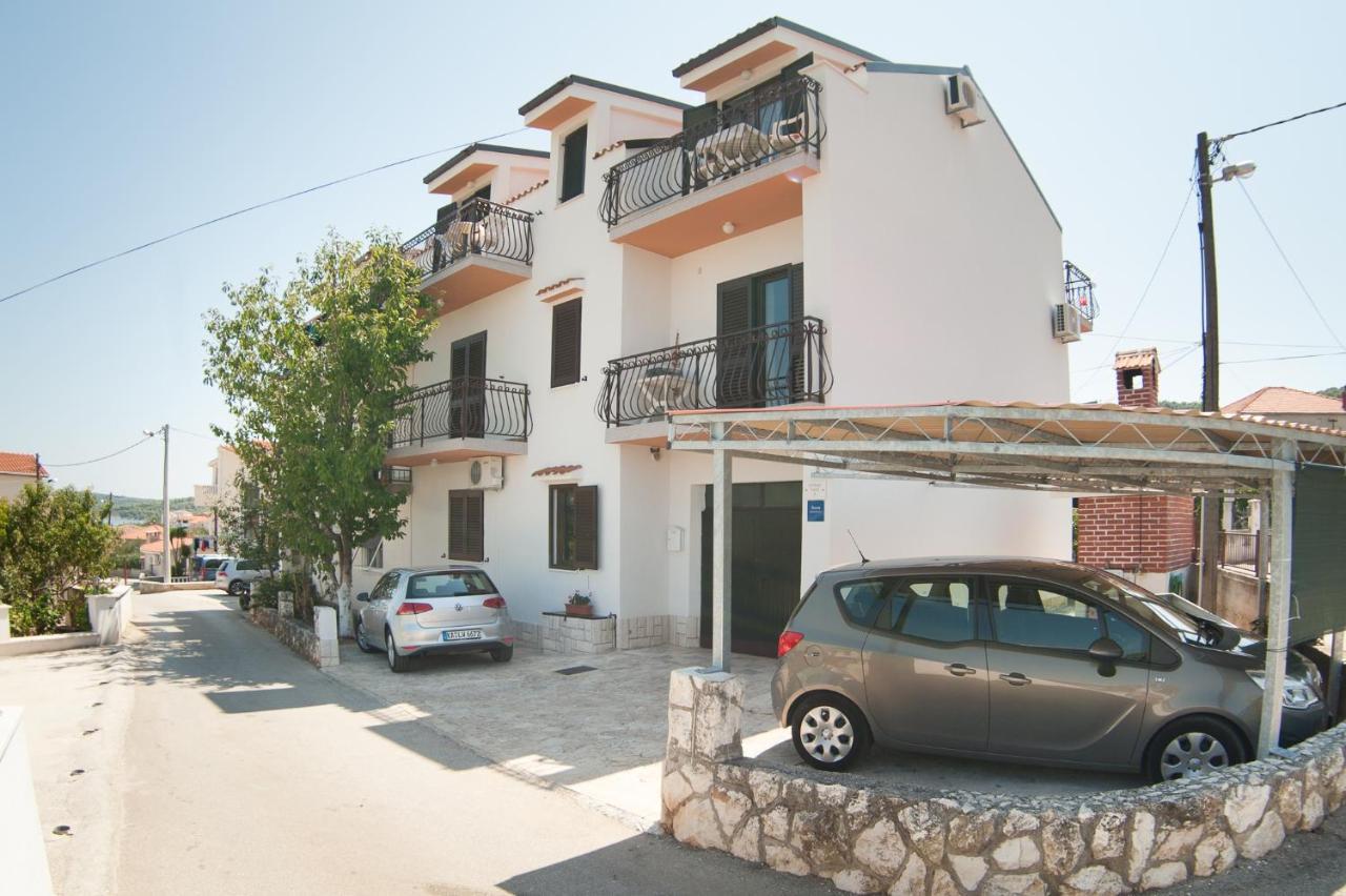 Apartments By The Sea Slatine, Ciovo - 12176 Exterior foto