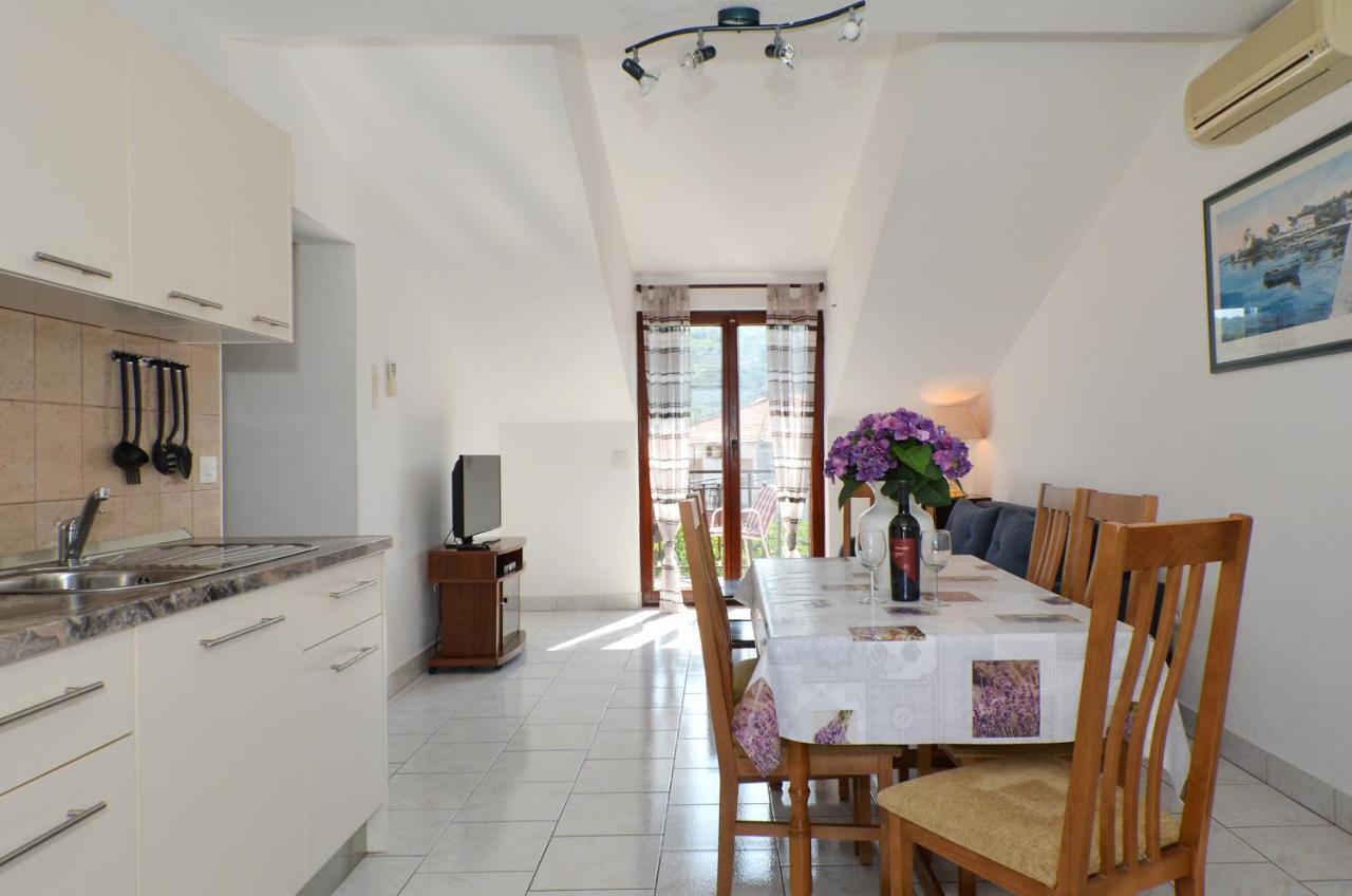 Apartments By The Sea Slatine, Ciovo - 12176 Exterior foto