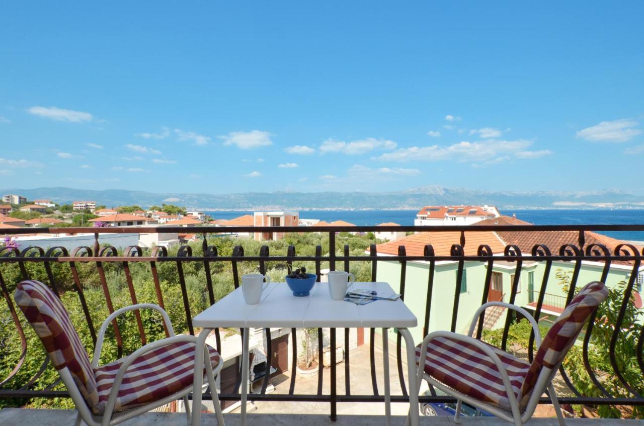 Apartments By The Sea Slatine, Ciovo - 12176 Exterior foto